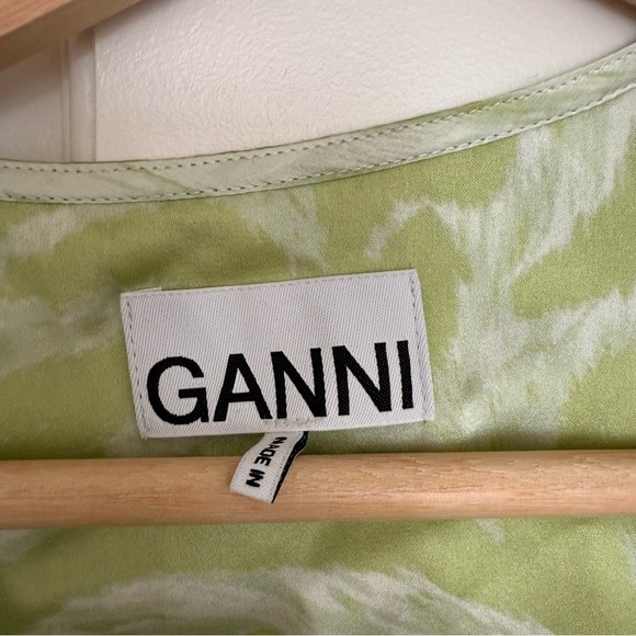 GANNI Zebra-print silk-blend midi dress - Picture 4 of 12